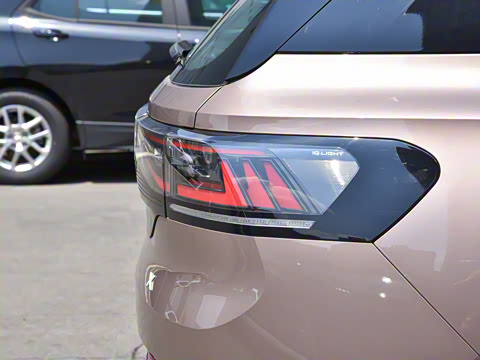 2022�� ������������