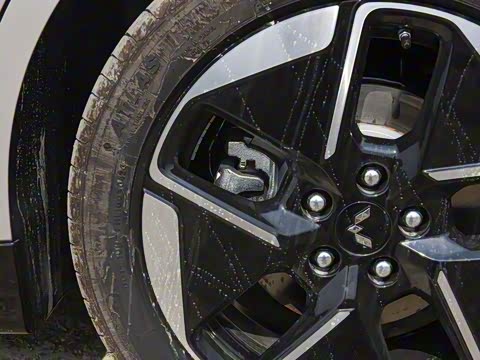 2025�� 610km �����콢��