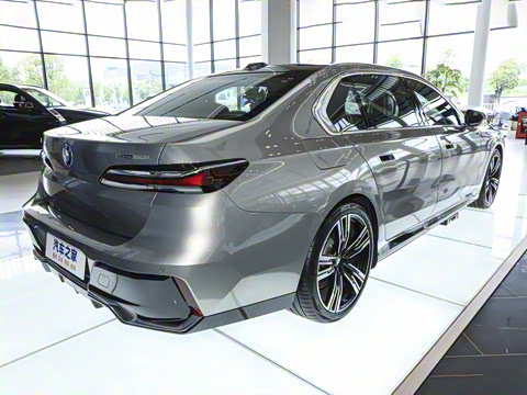 2023�� eDrive50L ����M�˶���װ