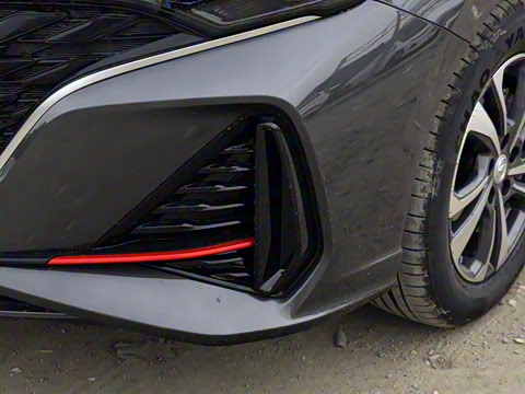 2025�� PLUS 1.4T ˫��ϸ��ܰ�