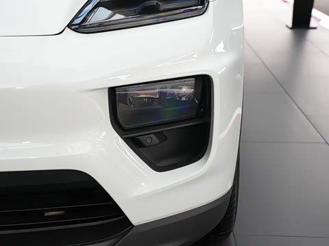 2024�� Macan ��������