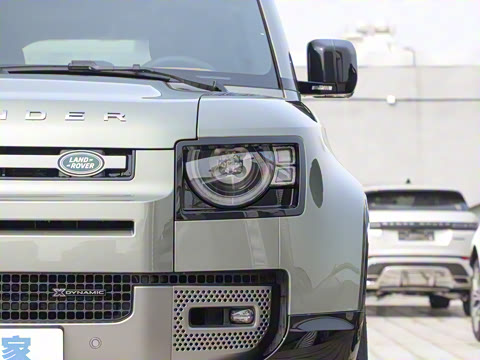 2023�� 110 3.0T P400 X-DYNAMIC HSE