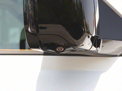 2023�� 110 3.0T P400 X-DYNAMIC HSE