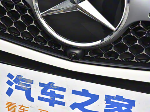 2025�� GLC 300 L 4MATIC ������ 7��