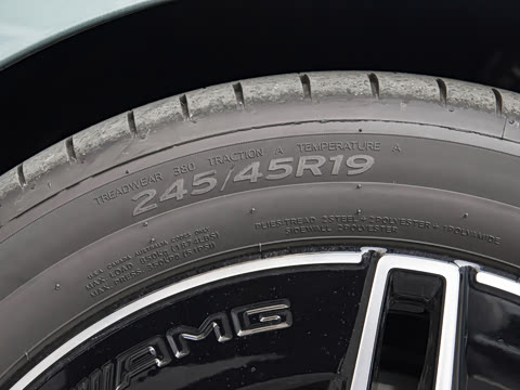 2025�� E 300 ʱ�����˶���