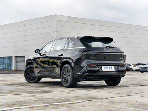 2025�� 605 Max������