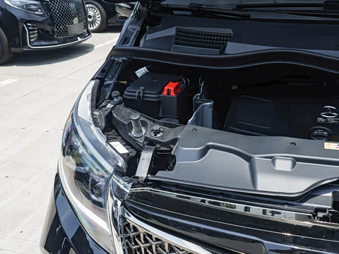 2025�� LS570 ����