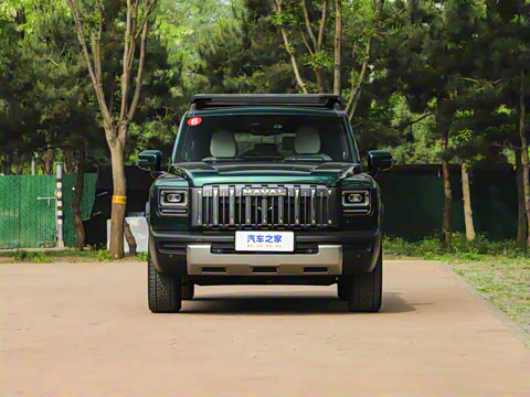 2025�� 2.0T 4WD Ultra