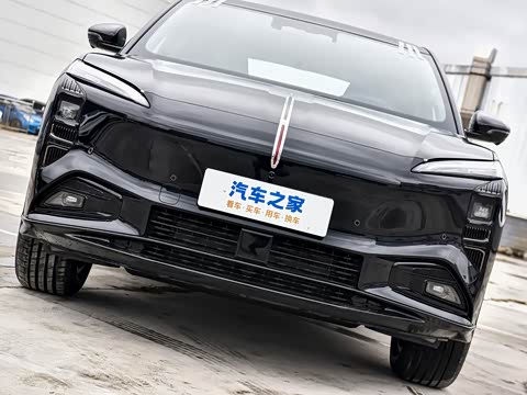 2025�� 605 Max������