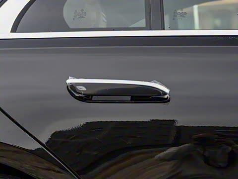 2025�� AMG S 63 L E Performance