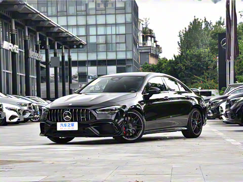 2025�� AMG CLA 45 S 4MATIC+