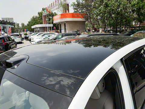 2025�� Ultra ���ܻ��°�