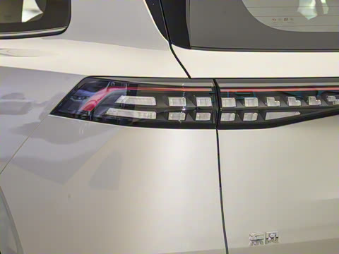 2025�� 636Ultra�Ǽݰ� 6��