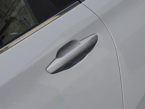 2023�� PLUS 1.5T �Ҹ��Ƽ��Զ�������