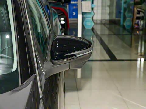 2025�� �콢��