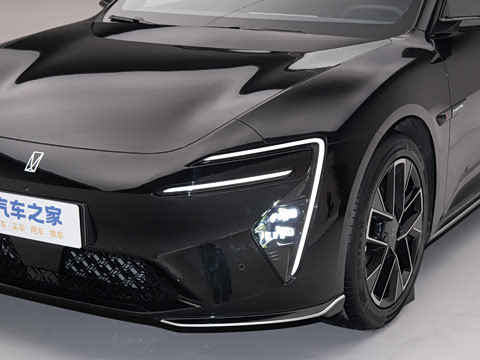 2025�� Max���̰�