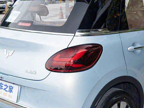 2025�� 410km ��Ϭ������