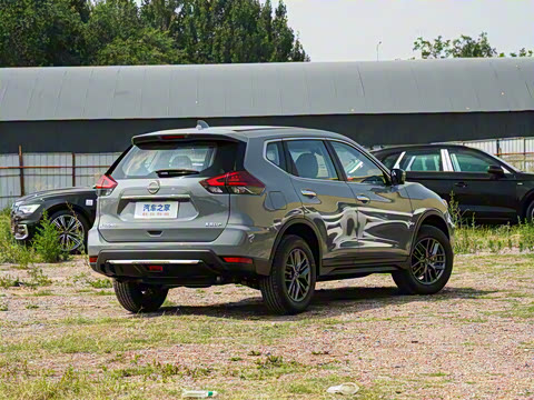 2025�� ���� 2.0L �������Ȱ�