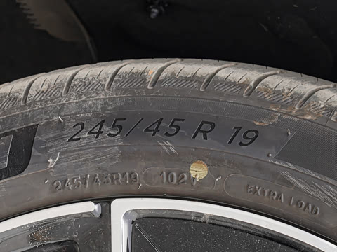 2025�� EV 701KM�����״�������