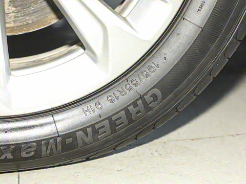 2022�� 1.5L �ֶ�����������