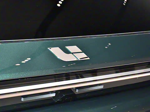 2025�� Pro ���ܻ��°�