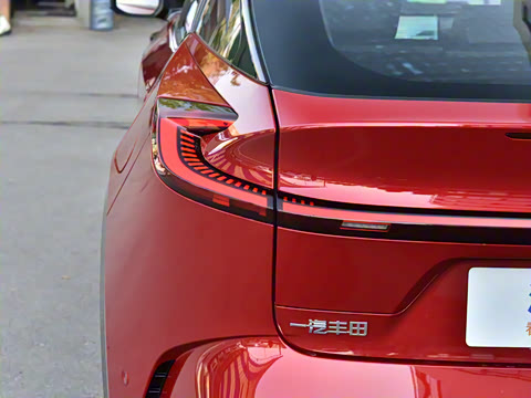 2025�� 550 PRO���а�