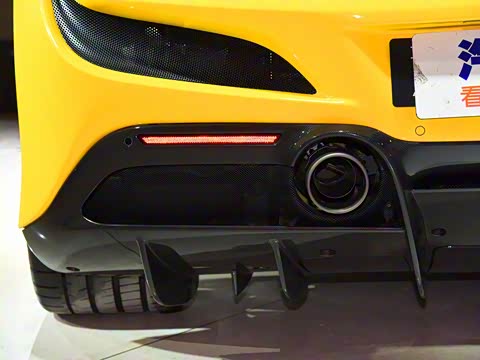 2020�� Spider 3.9T V8