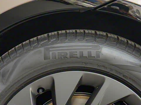 2023�� �Ŀ� 360PS R-Dynamic S