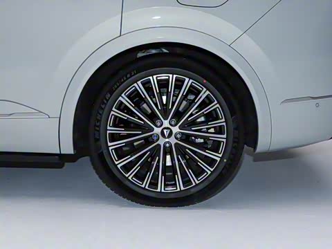 2025�� ����Ultra+ �߶���