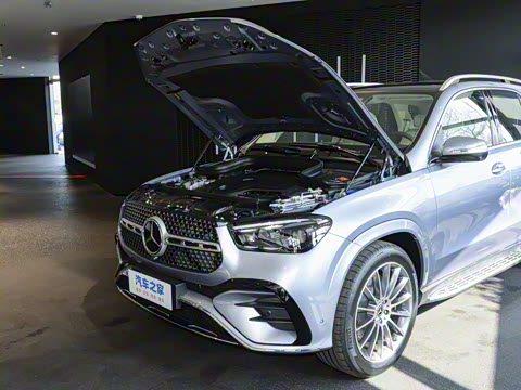 2025�� GLE 450 4MATIC ������