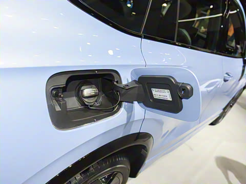 2025�� PRO 380TSI ���� R-Line �����