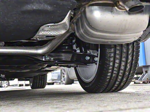 2025�� ��װ�� 380TSI ���� ������