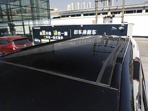 2023�� 110 3.0T P400 X-DYNAMIC HSE