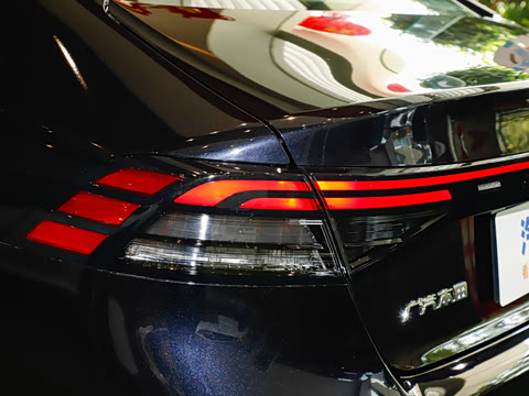 2025�� �˶�ϵ�� 260TURBO ���ʰ�