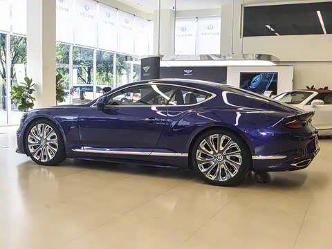 2025�� GT Mulliner��