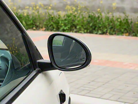 2025�� �Ǽݰ� 305km ���ɰ�