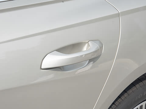 2025�� �Ŀ� 45 TFSI ��ѡ������