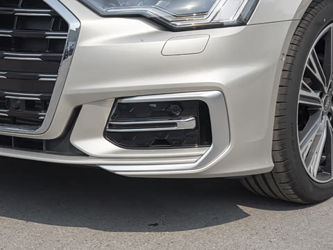 2025�� �Ŀ� 45 TFSI ��ѡ������