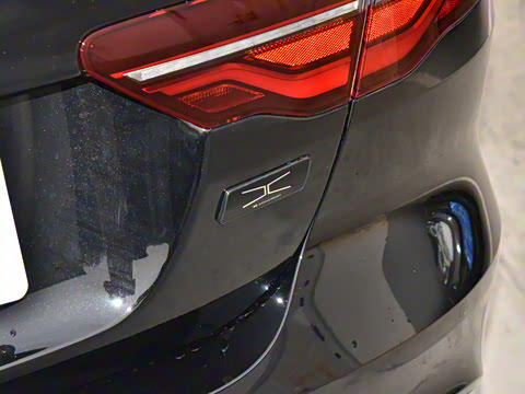 2025�� 2.0T 250PS R-DYNAMIC 90�����ذ�