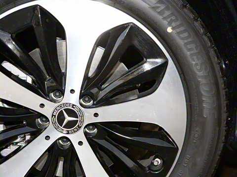 2023�� GLB 220 ʱ����