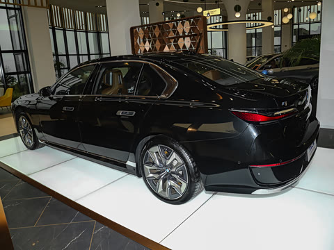 2023�� eDrive50L ����������װ