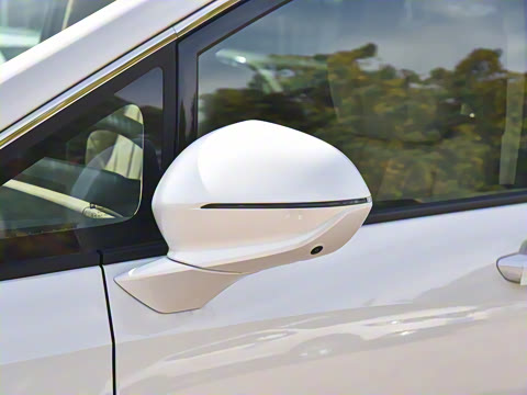 2025�� 2.0T ����������