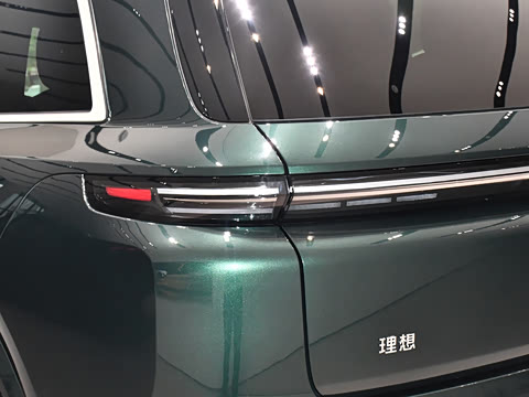 2025�� Pro ���ܻ��°�