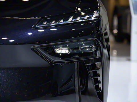 2025�� ���� 550AirѲ����