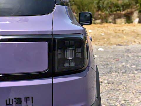 2025�� 150km ����Ů��