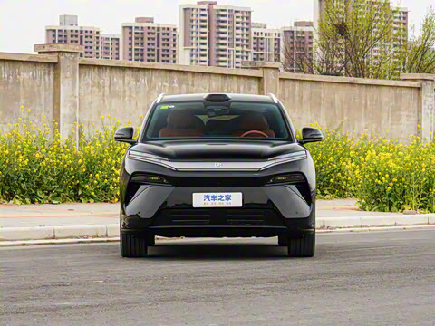 2025�� EV 670KM�����״��콢��