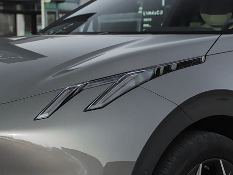 2025�� 530km ����Max