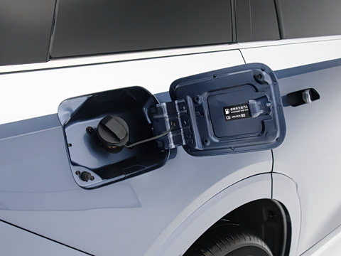 2025�� Ǭ�� UItra 6��