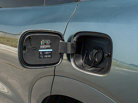 2025�� EV 670KM�����״��콢��