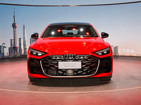 2026�� TFSI quattro 150kW �׷�������